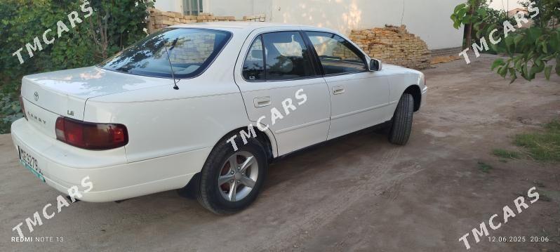 Toyota Camry 1996 - 90 000 TMT - Шабатский этрап - img 3