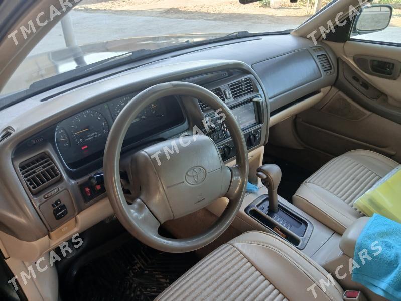 Toyota Avalon 1999 - 140 000 TMT - Мары - img 2
