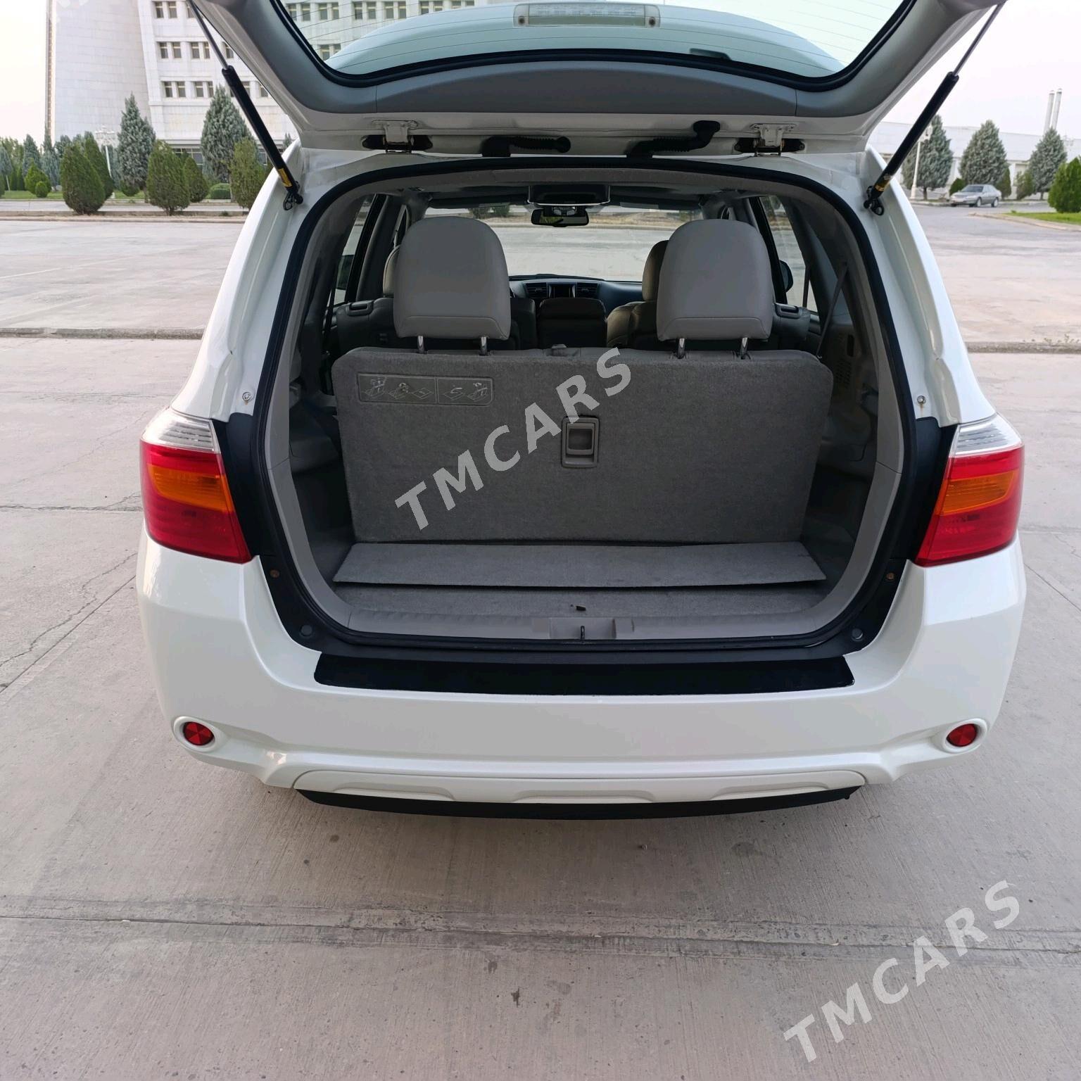 Toyota Highlander 2010 - 310 000 TMT - Дашогуз - img 3