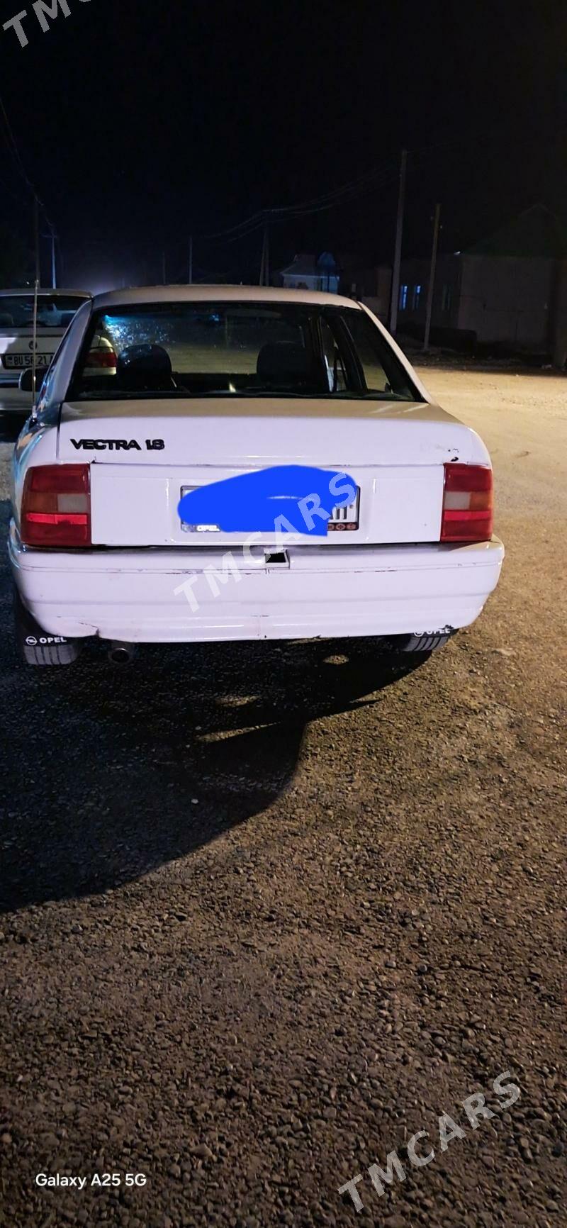 Opel Vectra 1990 - 28 000 TMT - Кака - img 2