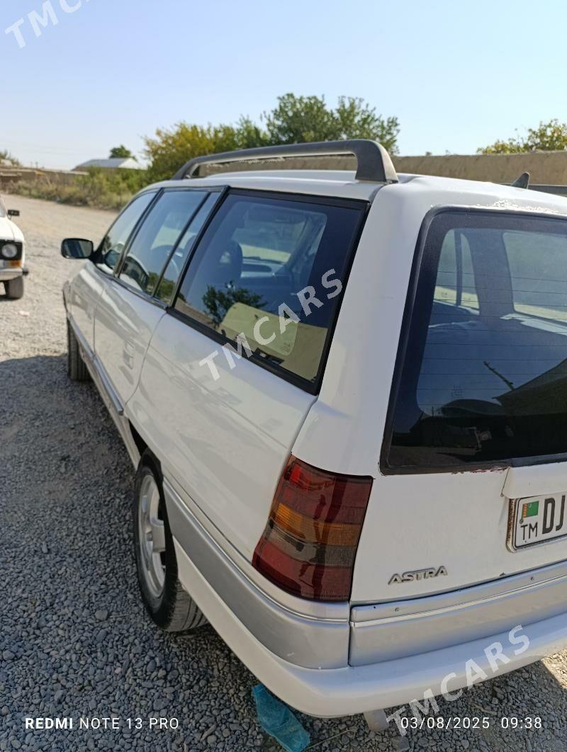 Opel Astra 1994 - 42 000 TMT - Бахарден - img 3