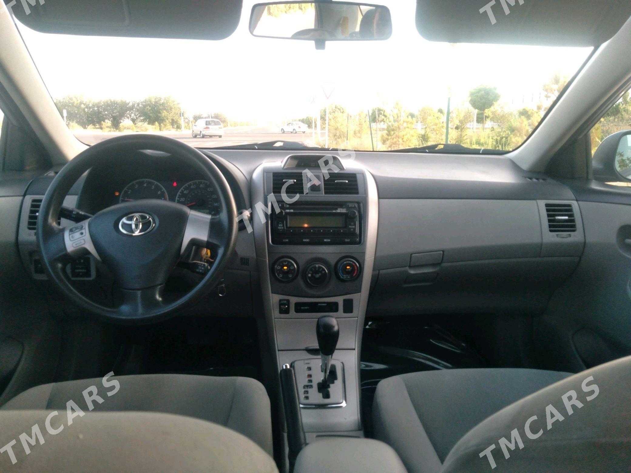 Toyota Corolla 2012 - 165 000 TMT - Ак-Бугдайский этрап - img 3