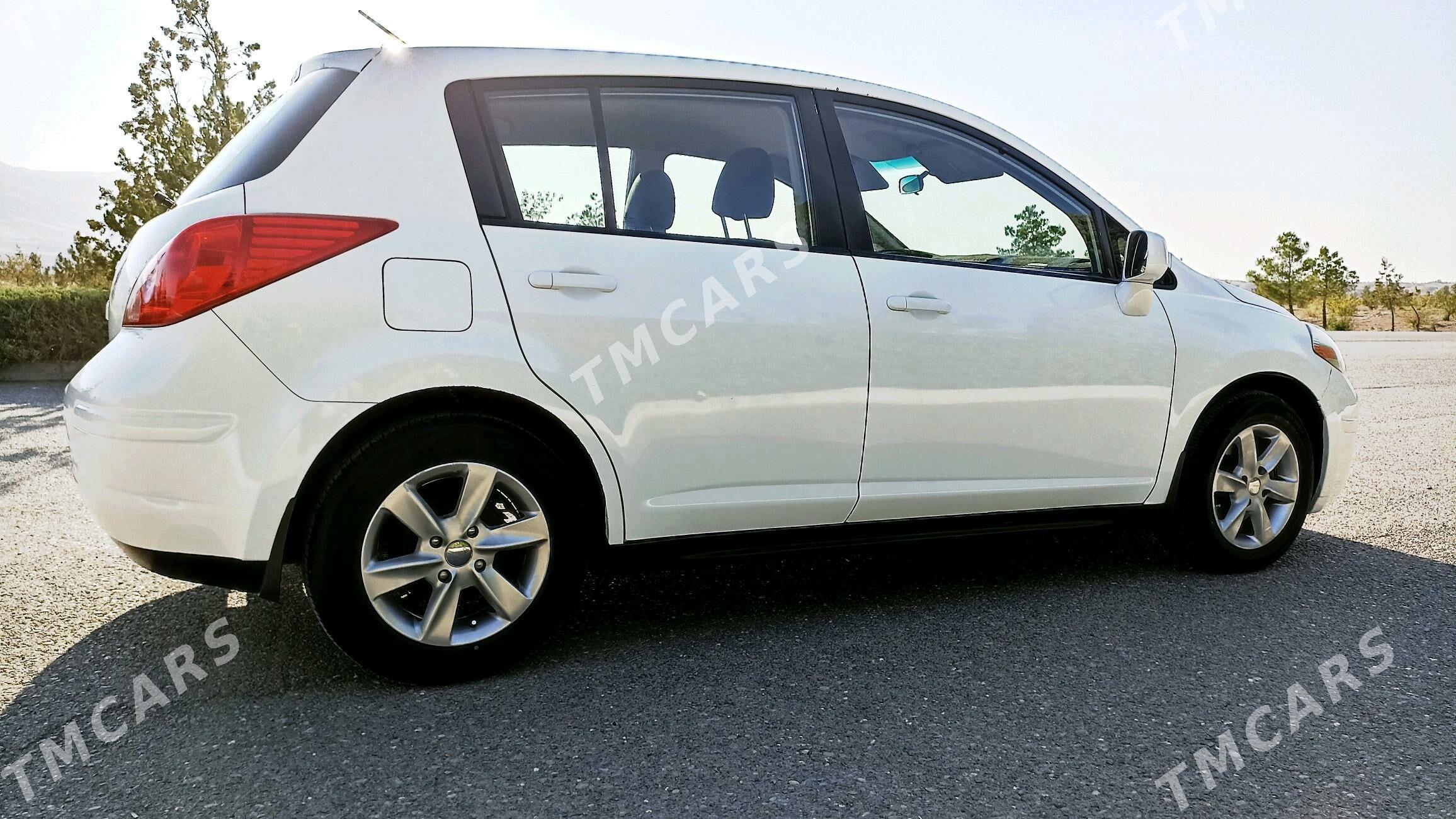 Nissan Versa 2012 - 135 000 TMT - Berzeňňi - img 3
