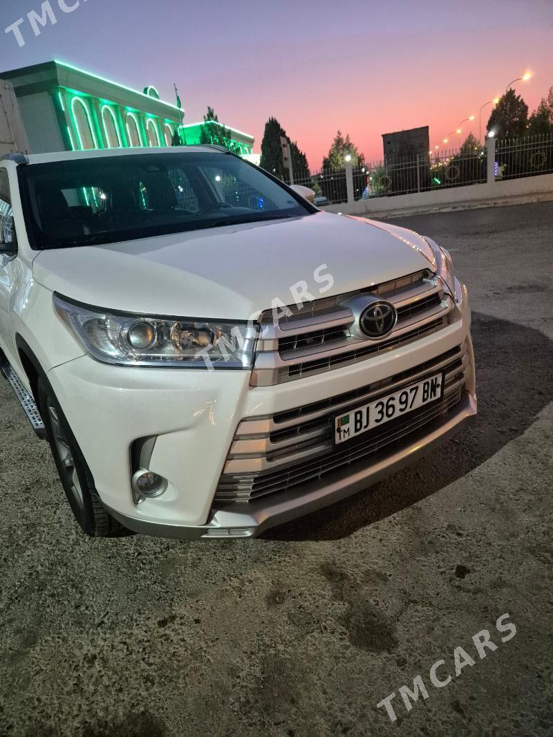 Toyota Highlander 2017 - 370 000 TMT - Гызыларбат - img 8