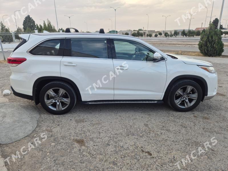 Toyota Highlander 2017 - 370 000 TMT - Гызыларбат - img 7