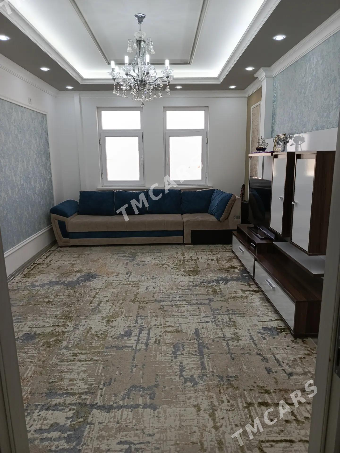 Мир 4  9/4 этаж 3 комнаты - Parahat 4 - img 3