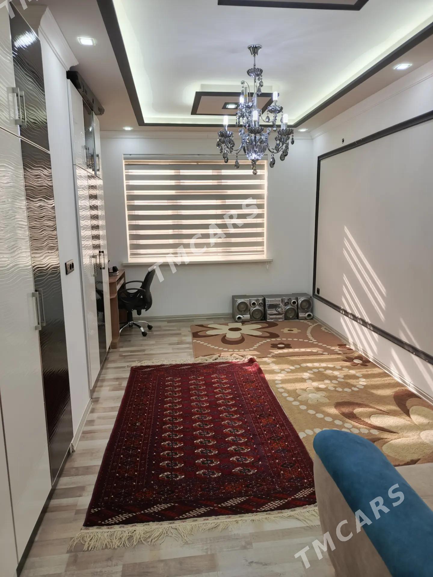 Мир 4  9/4 этаж 3 комнаты - Parahat 4 - img 8