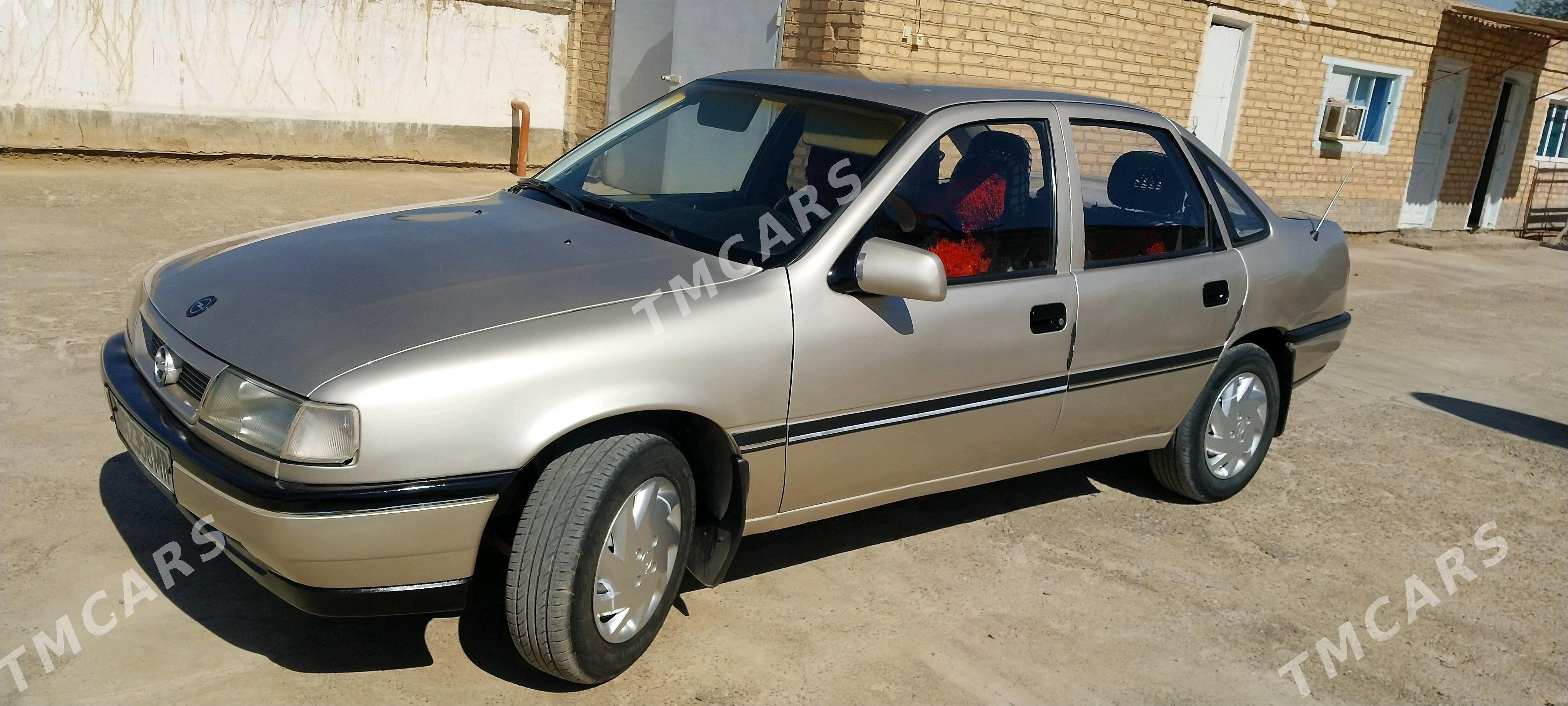 Opel Vectra 1990 - 33 000 TMT - Baýramaly - img 2