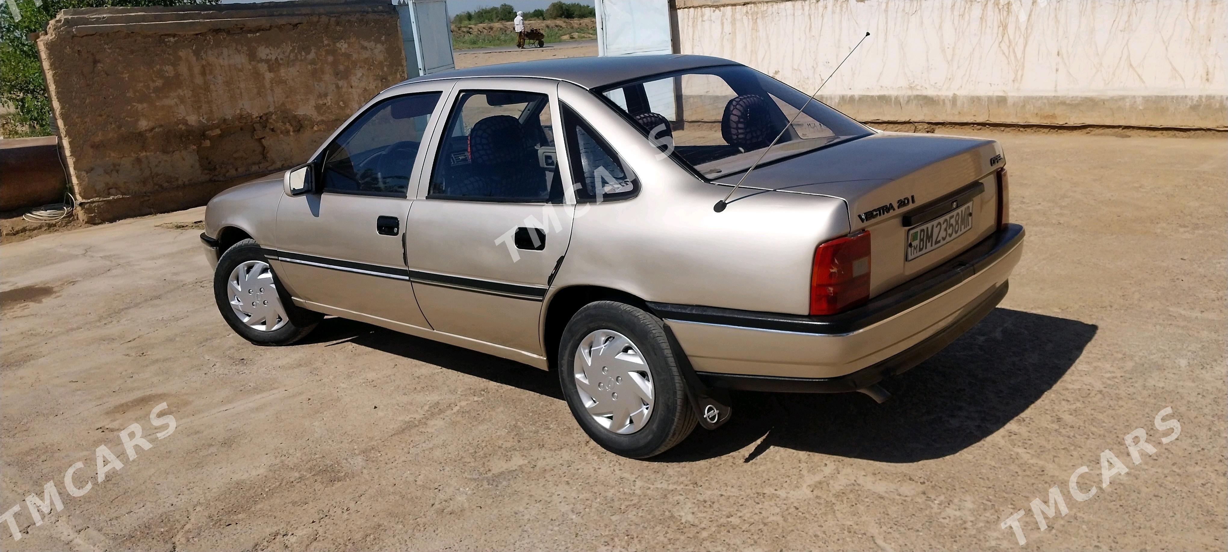 Opel Vectra 1990 - 33 000 TMT - Baýramaly - img 5