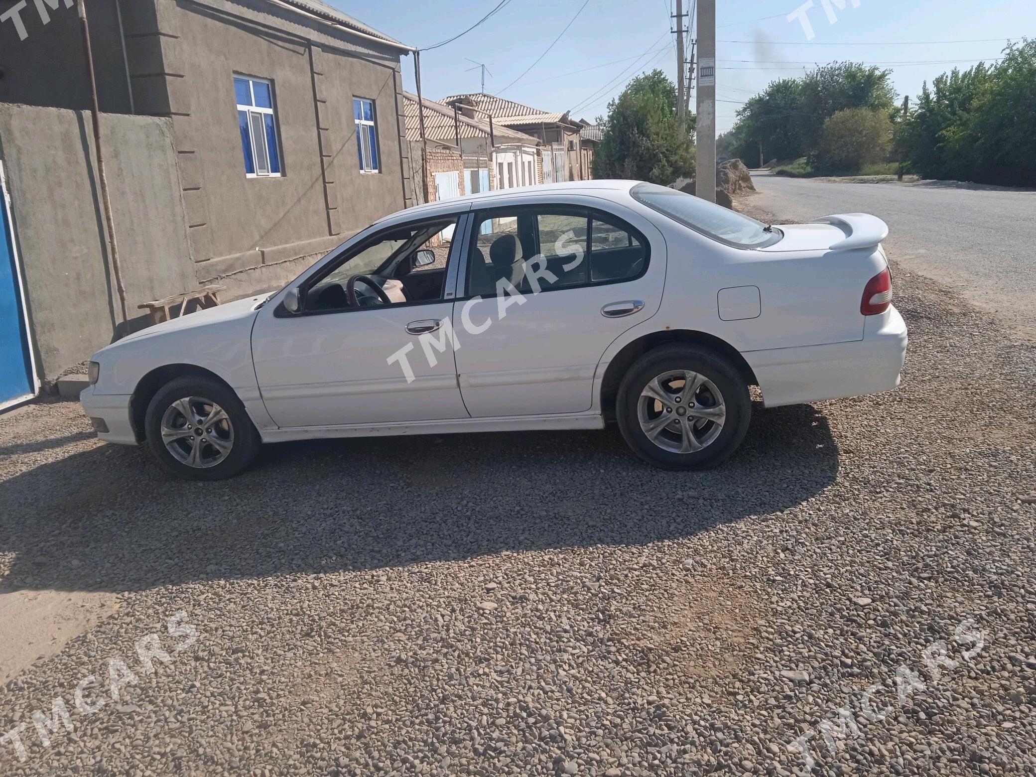 Nissan Cefiro 1996 - 35 000 TMT - Tejen - img 4