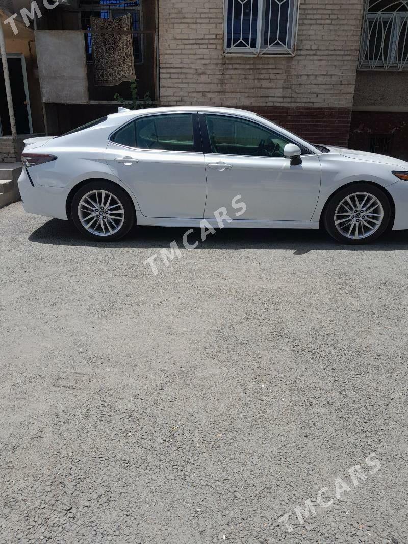 Toyota Camry 2022 - 300 000 TMT - Мары - img 2