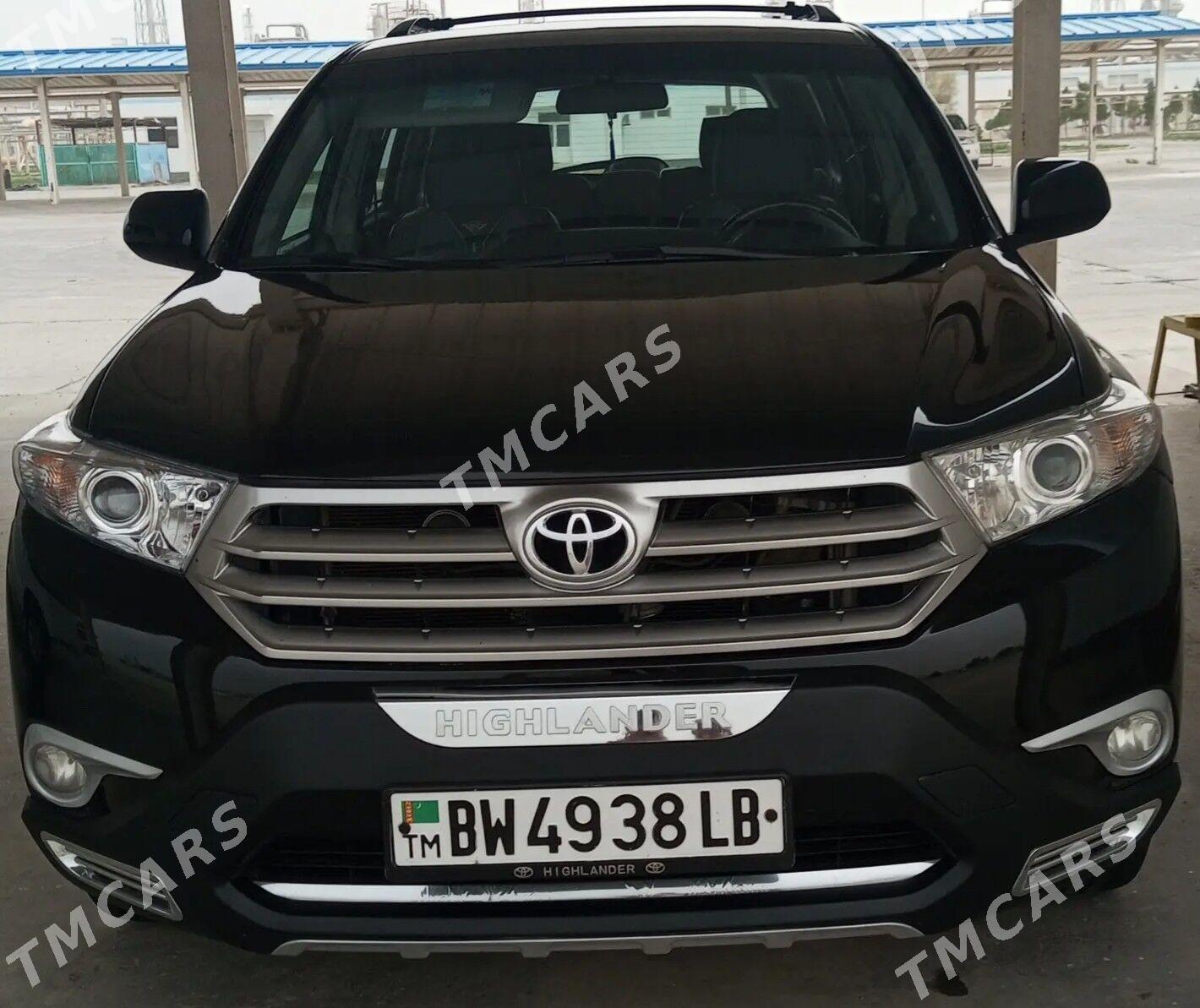 Toyota Highlander 2013 - 313 000 TMT - Туркменабат - img 3