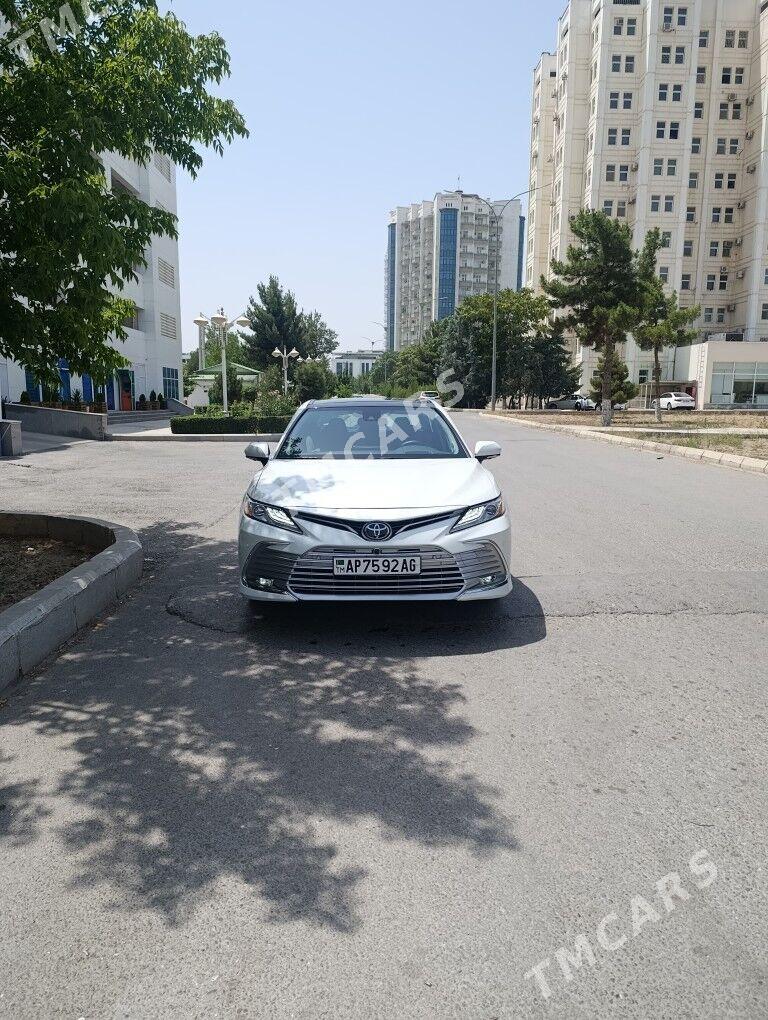 Toyota Camry 2022 - 590 000 TMT - Ашхабад - img 2