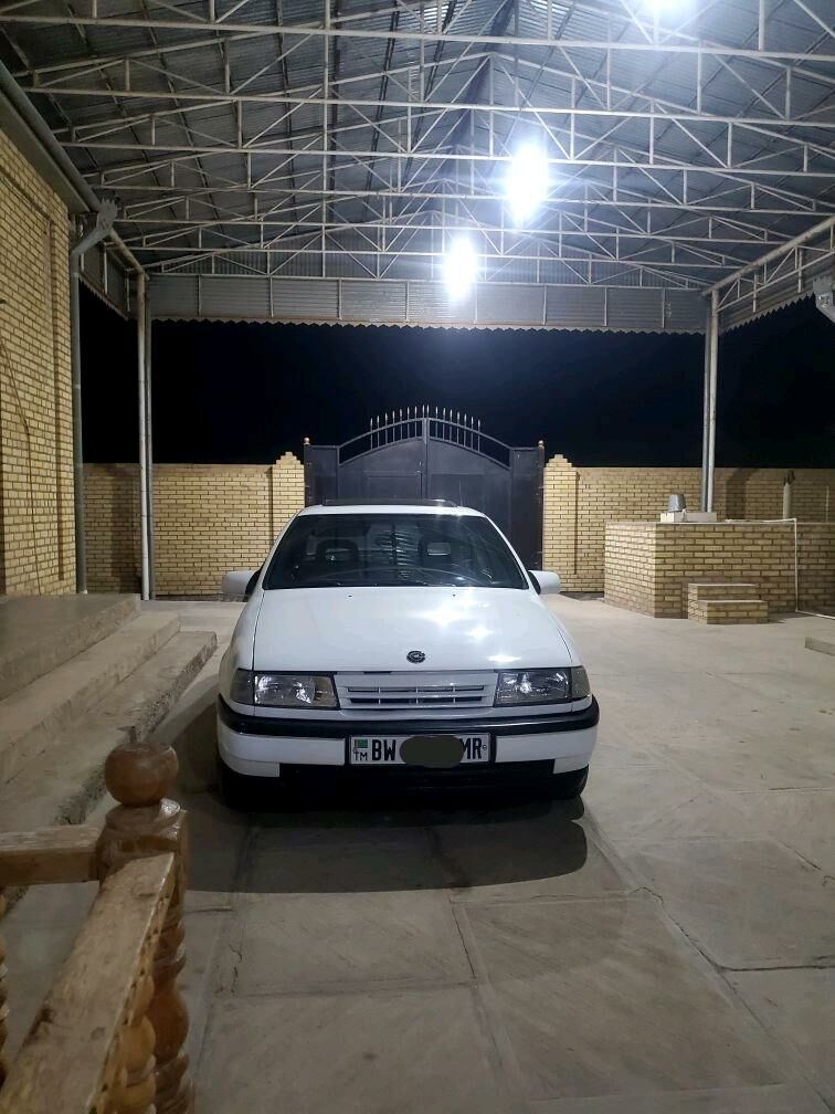 Opel Vectra 1990 - 33 000 TMT - Mary - img 5