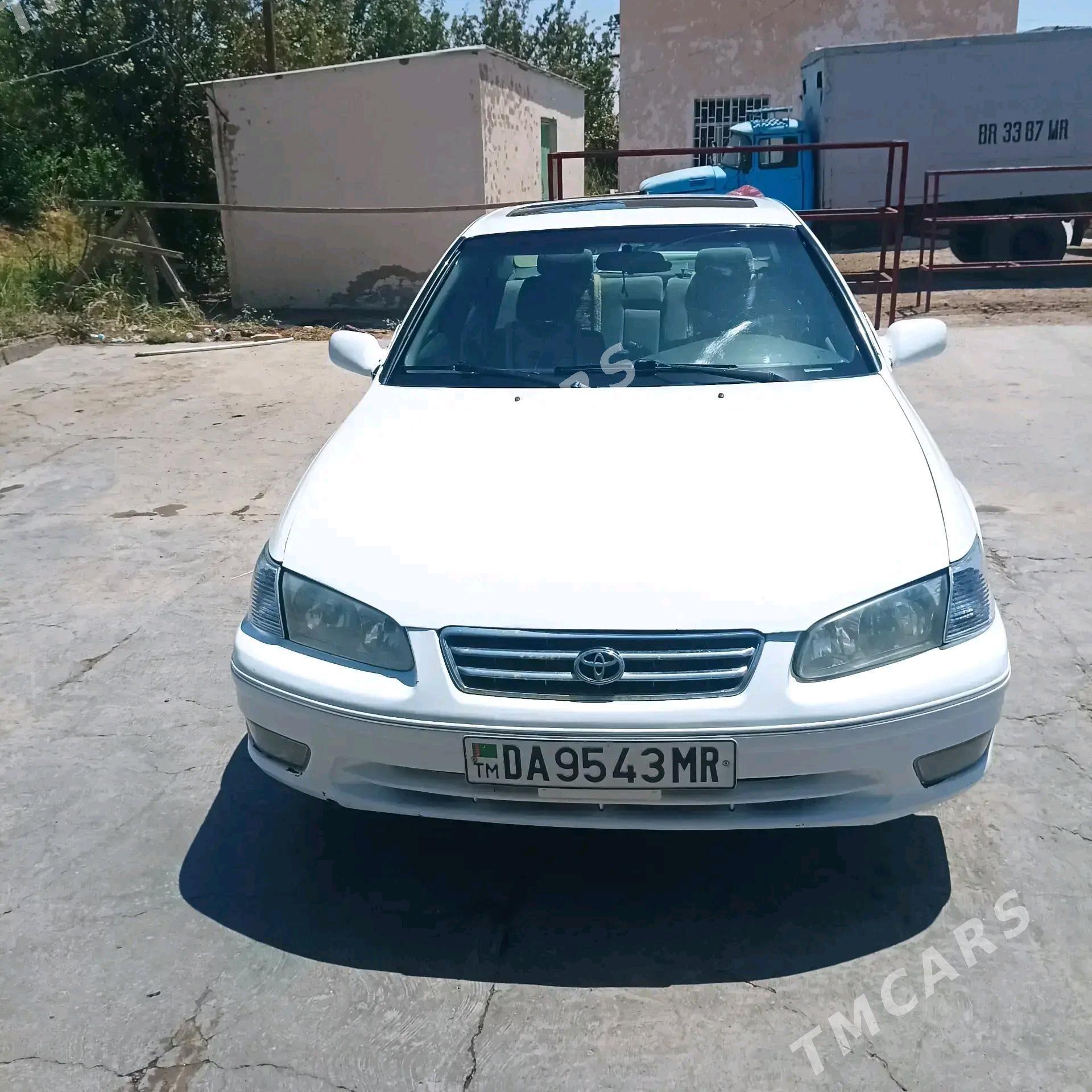 Toyota Camry 2000 - 85 000 TMT - Тагтабазар - img 4