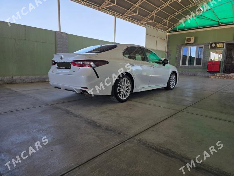 Toyota Camry 2021 - 335 000 TMT - Ашхабад - img 4