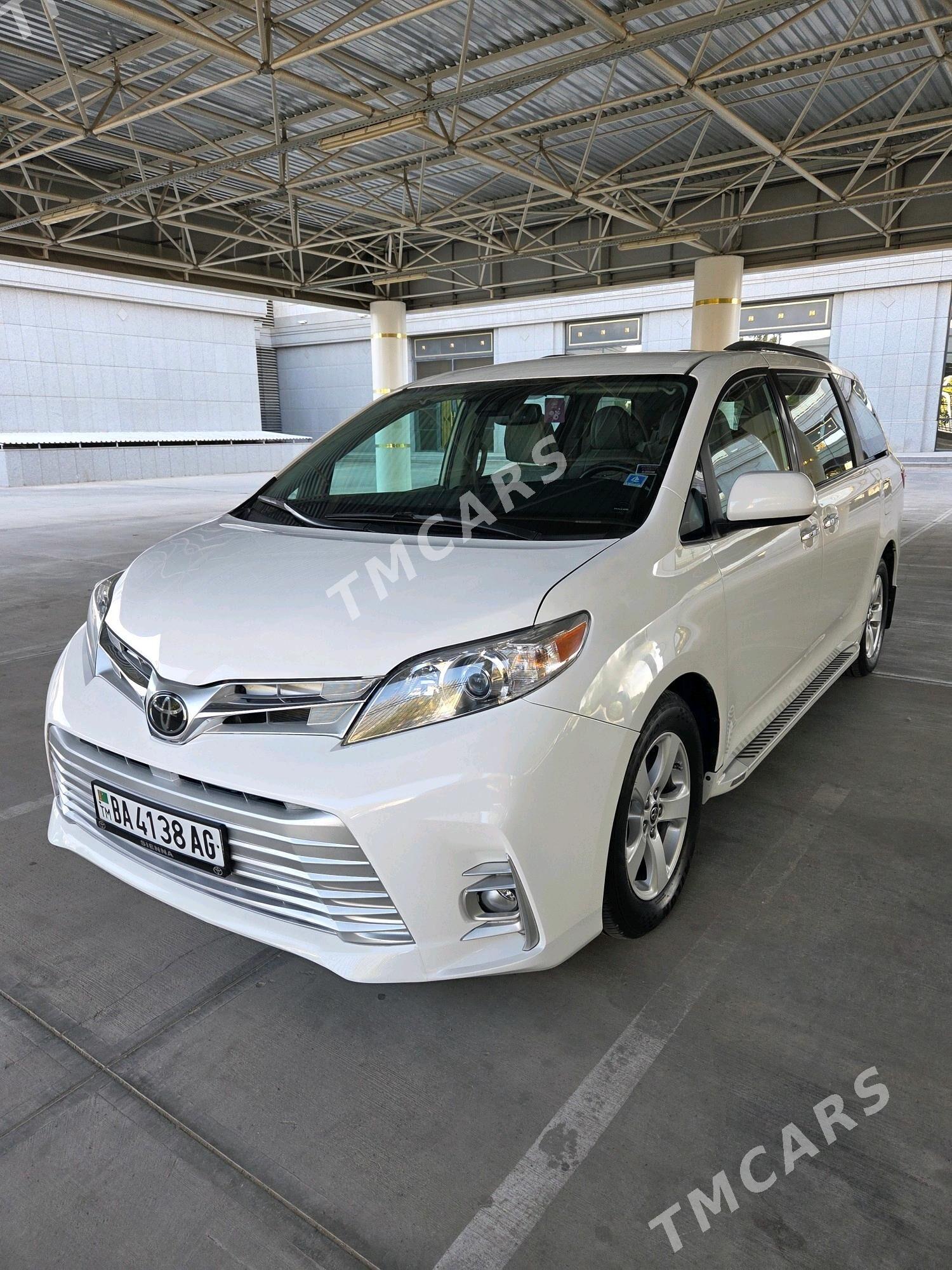 Toyota Sienna 2019 - 410 000 TMT - Ашхабад - img 8