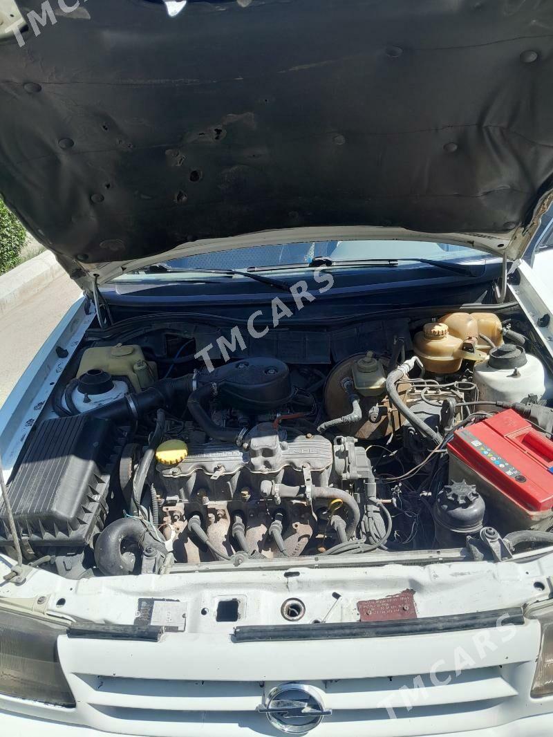 Opel Astra 1992 - 32 000 TMT - Daşoguz - img 8