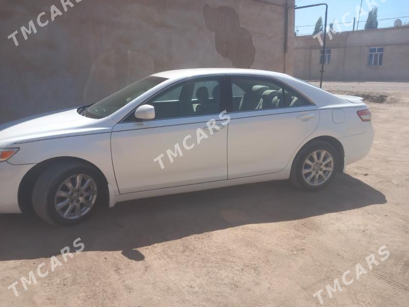 Toyota Camry 2009 - 150 000 TMT - Гурбансолтан Едже - img 4