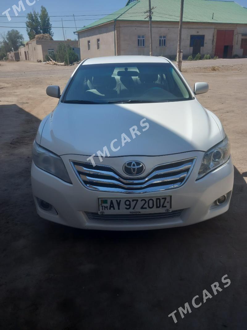 Toyota Camry 2009 - 150 000 TMT - Гурбансолтан Едже - img 2