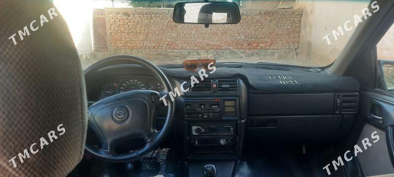 Opel Vectra 1994 - 34 000 TMT - Берекет - img 6