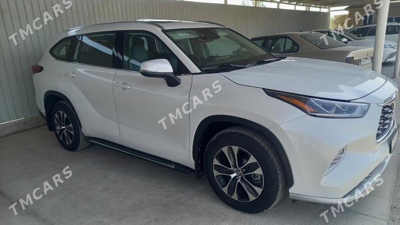 Toyota Highlander 2021 - 570 000 TMT - Мары - img 3