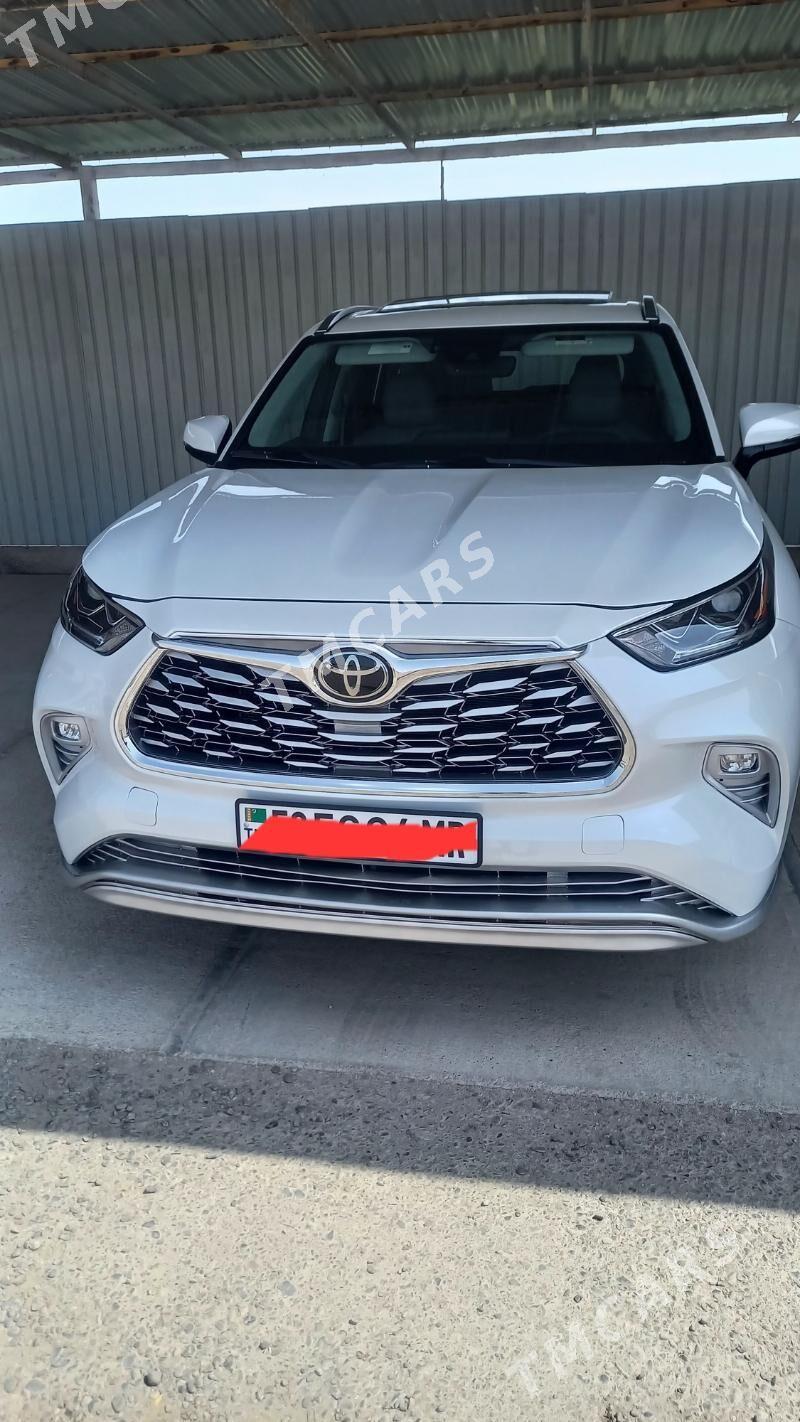 Toyota Highlander 2021 - 570 000 TMT - Мары - img 2