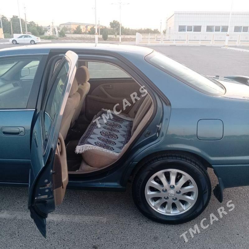 Toyota Camry 2001 - 165 000 TMT - Türkmenabat - img 4