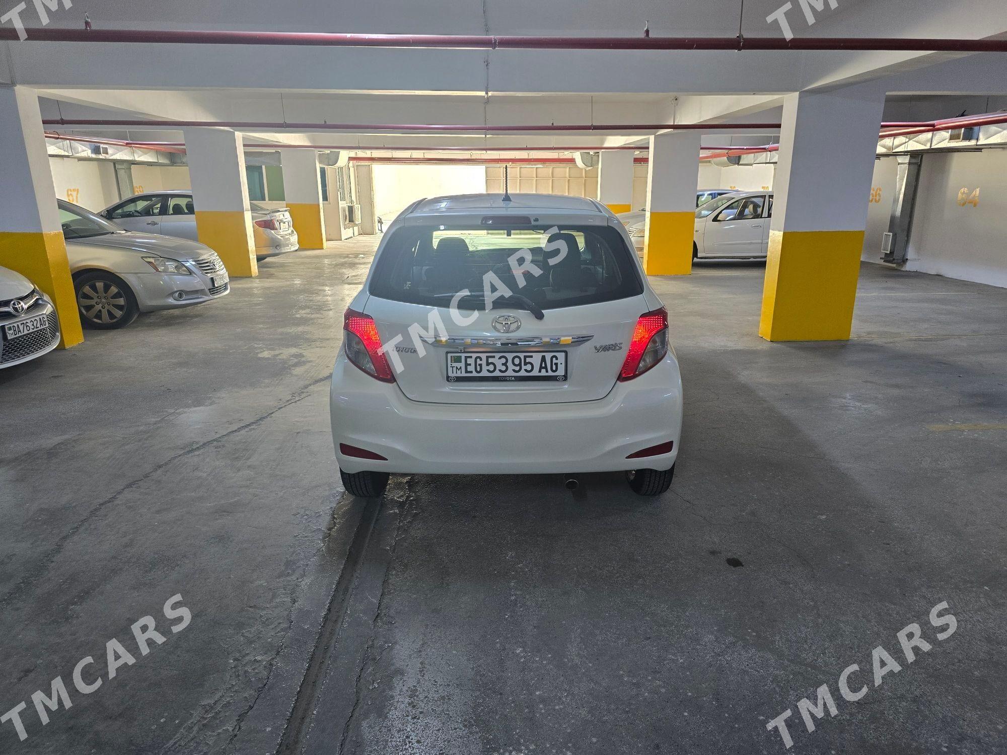 Toyota Yaris 2011 - 134 000 TMT - Ашхабад - img 2