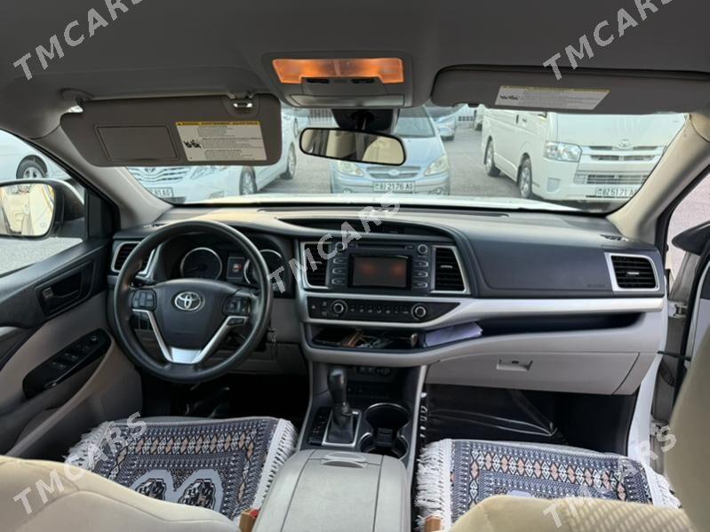 Toyota Highlander 2018 - 370 000 TMT - Хитровка - img 7