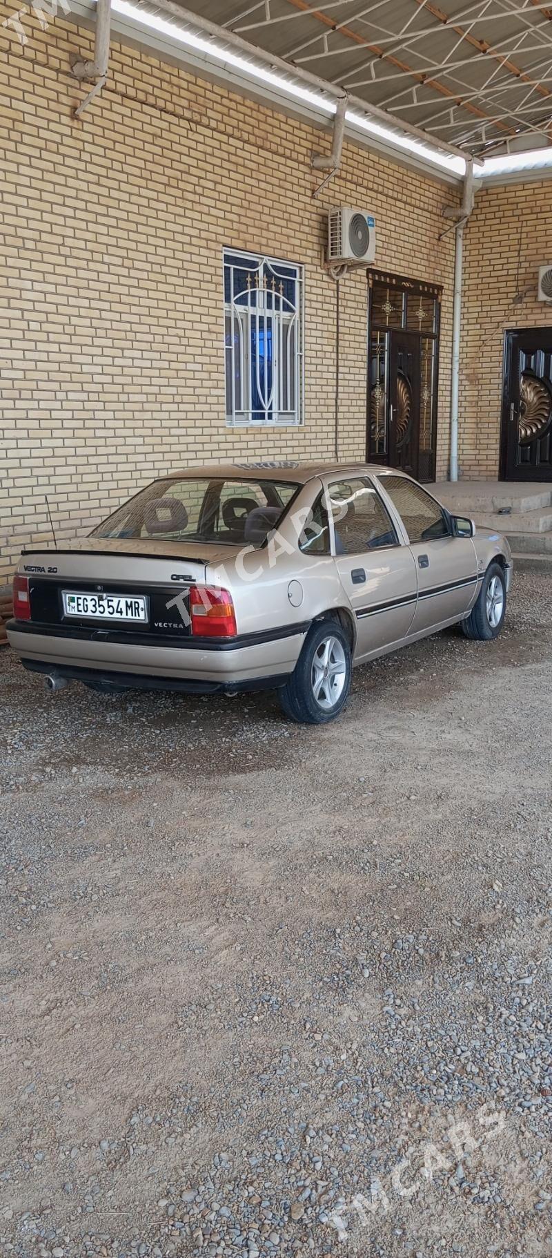 Opel Vectra 1991 - 27 000 TMT - Векильбазар - img 3