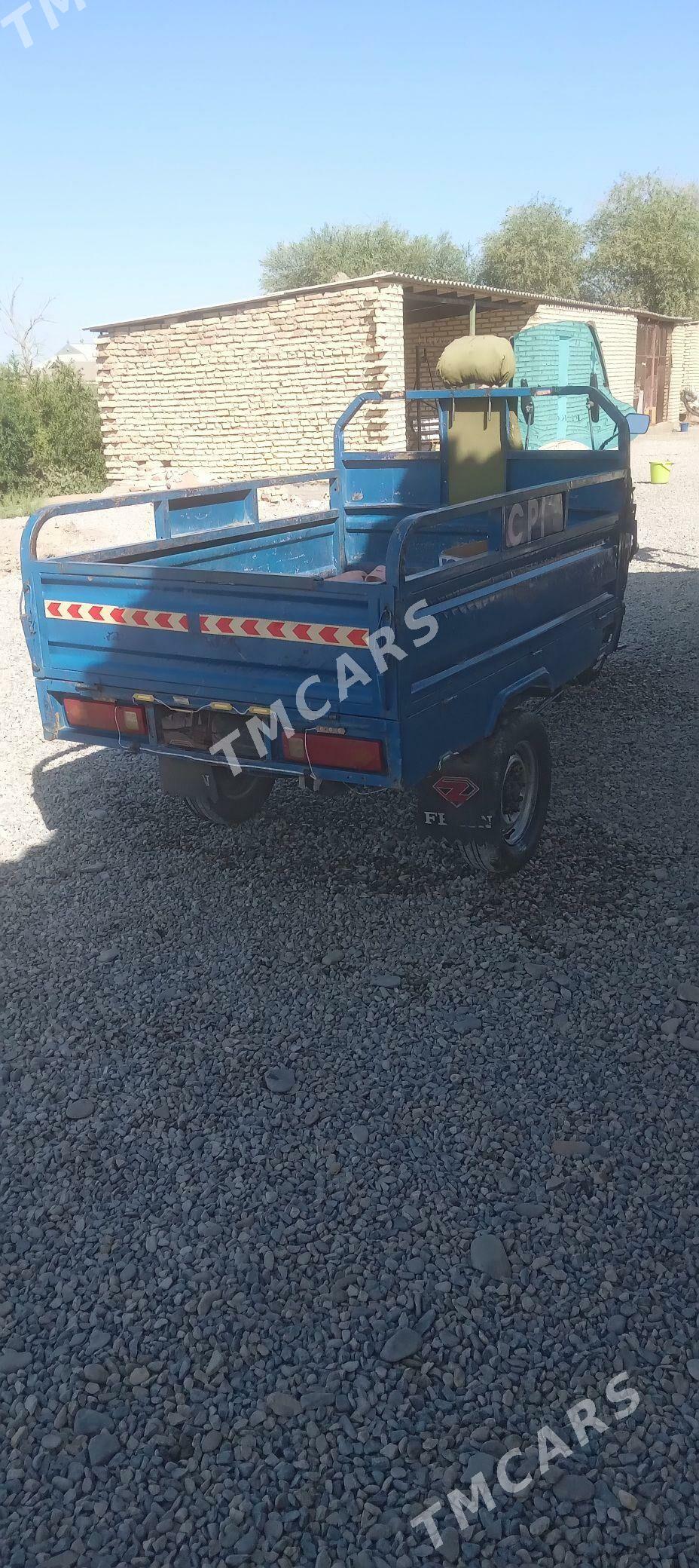 Fekon FK200-14G 2014 - 16 000 TMT - Серахс - img 3