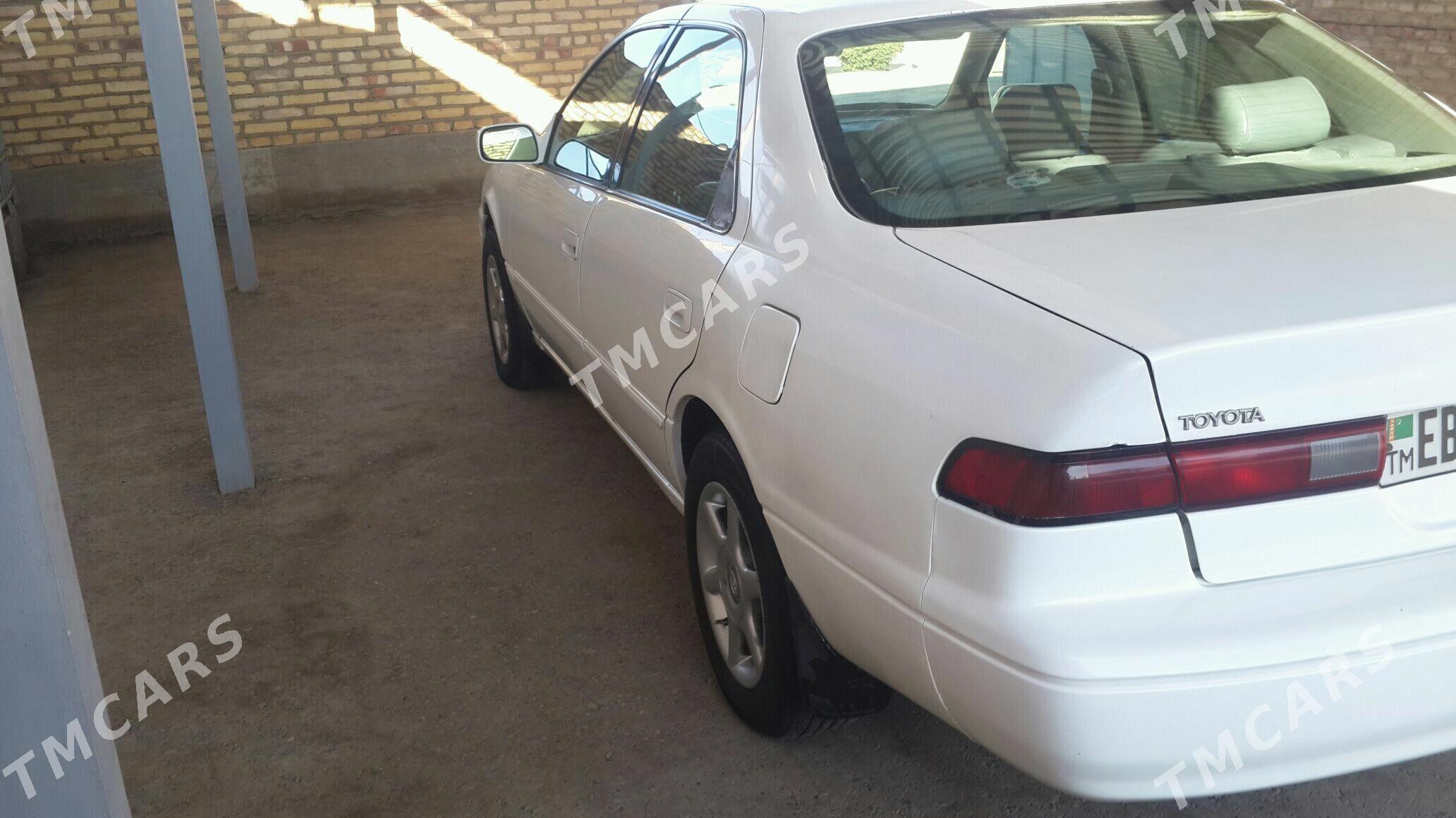 Toyota Camry 1997 - 123 000 TMT - Теджен - img 3