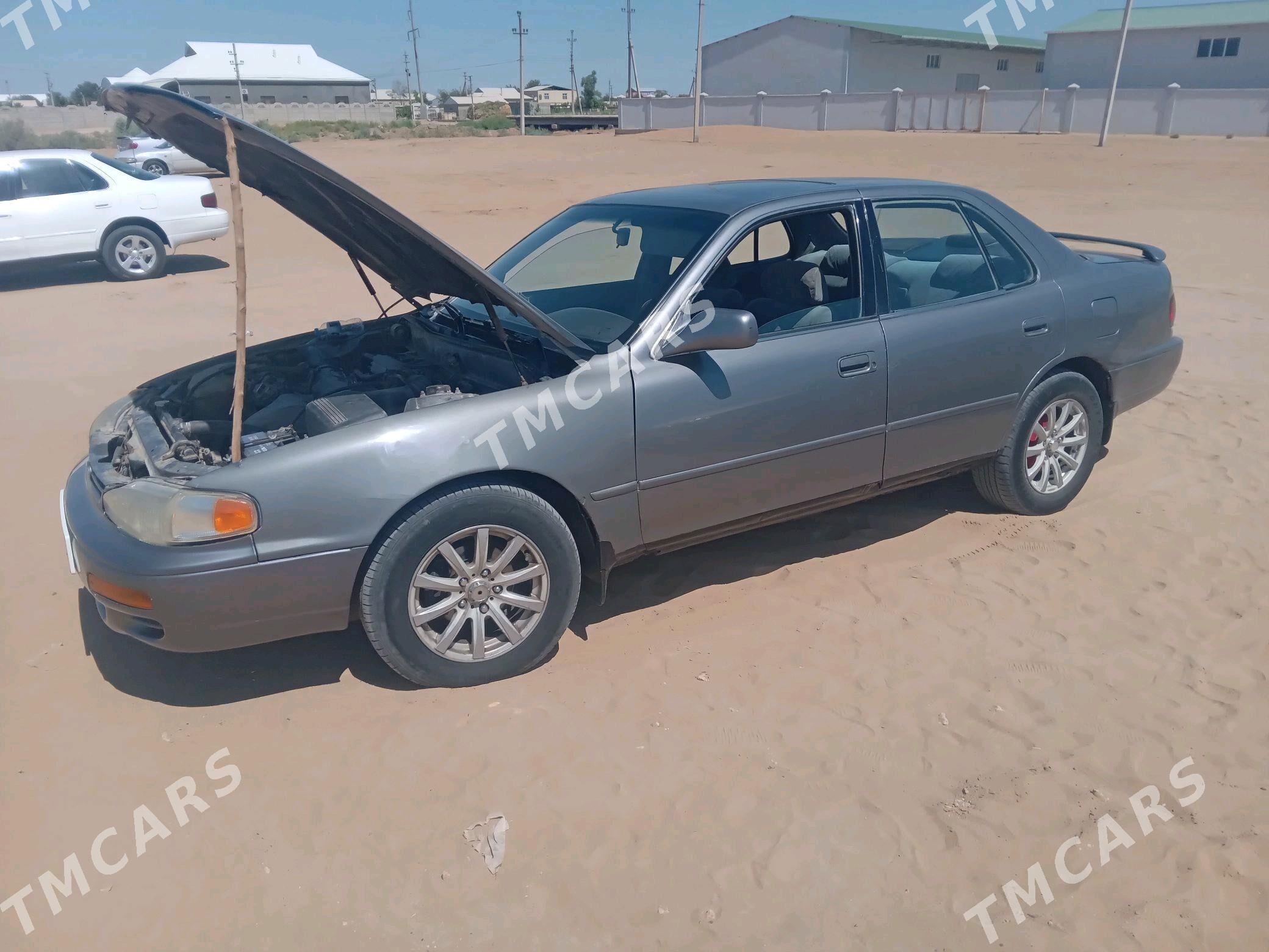 Toyota Camry 1993 - 66 000 TMT - Сакарчага - img 5