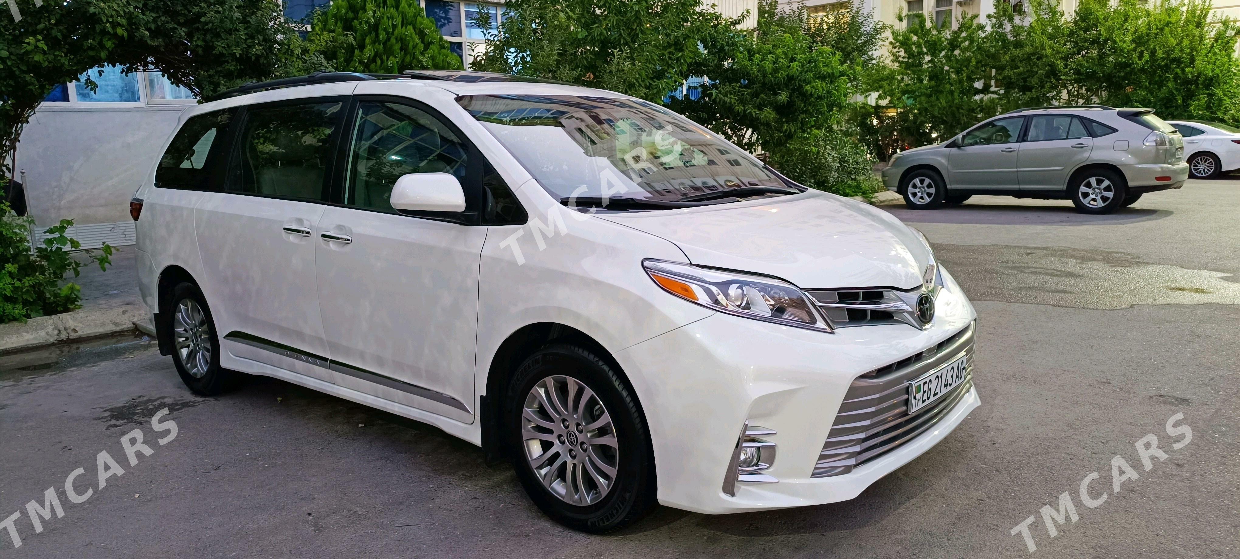 Toyota Sienna 2020 - 525 000 TMT - Aşgabat - img 9