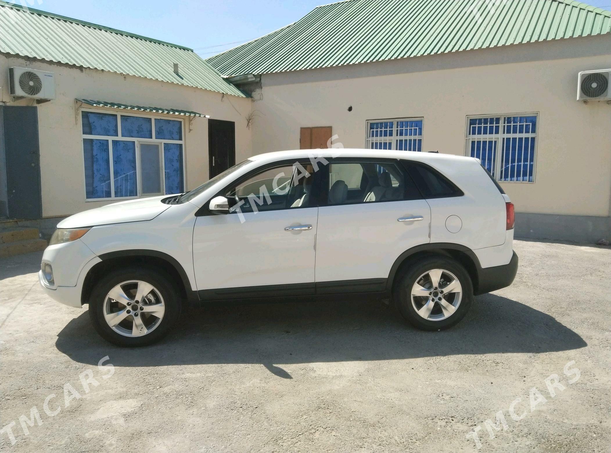 Kia Sorento 2010 - 155 000 TMT - Ашхабад - img 5