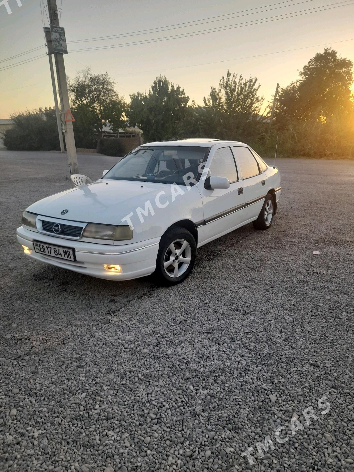 Opel Vectra 1992 - 32 000 TMT - Mary - img 4