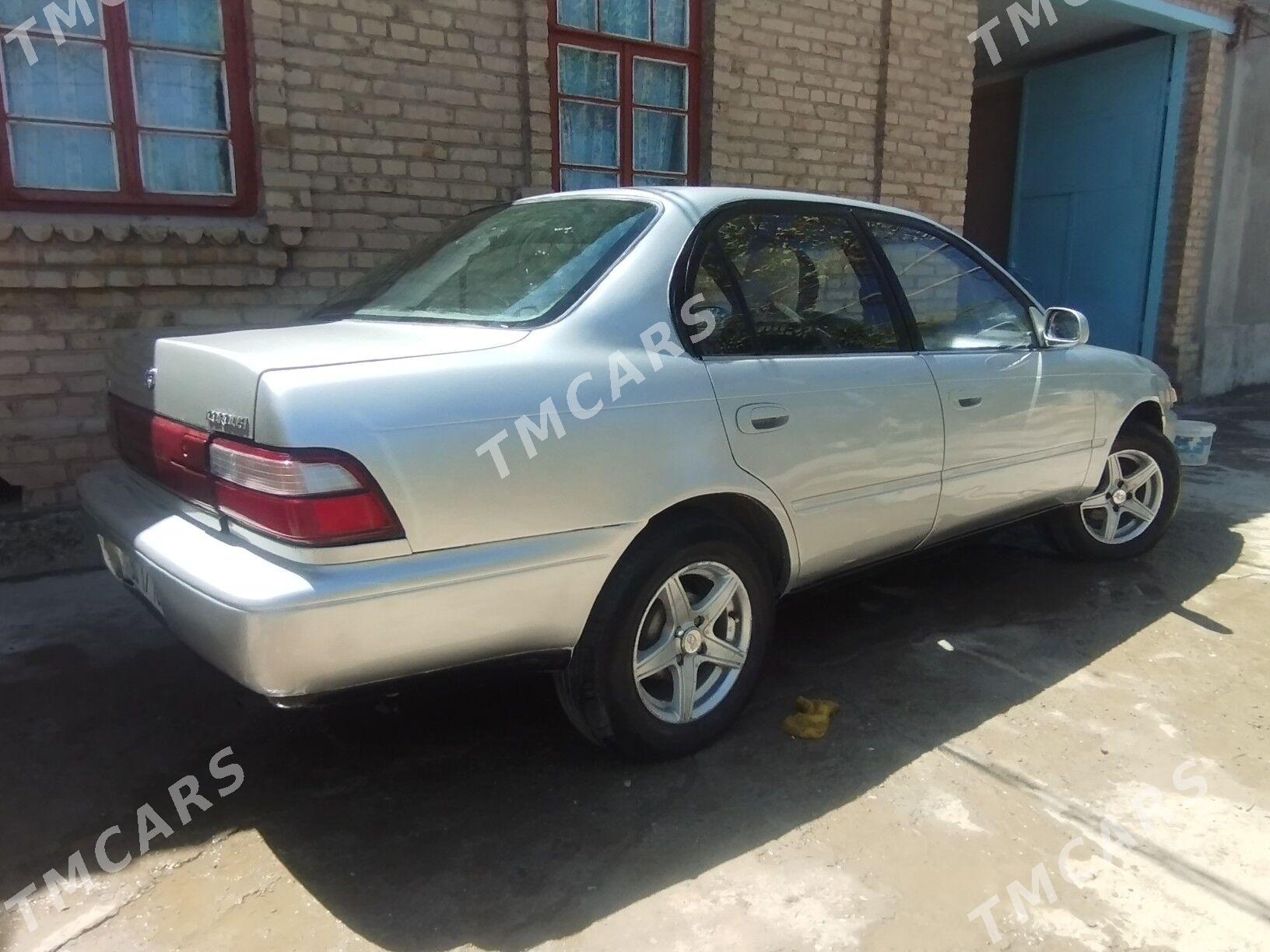 Toyota Corolla 1994 - 57 000 TMT - Чарджоу - img 2