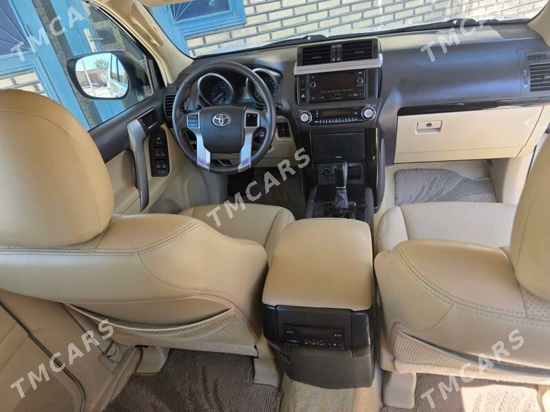 Toyota Land Cruiser Prado 2016 - 700 000 TMT - Дашогуз - img 4