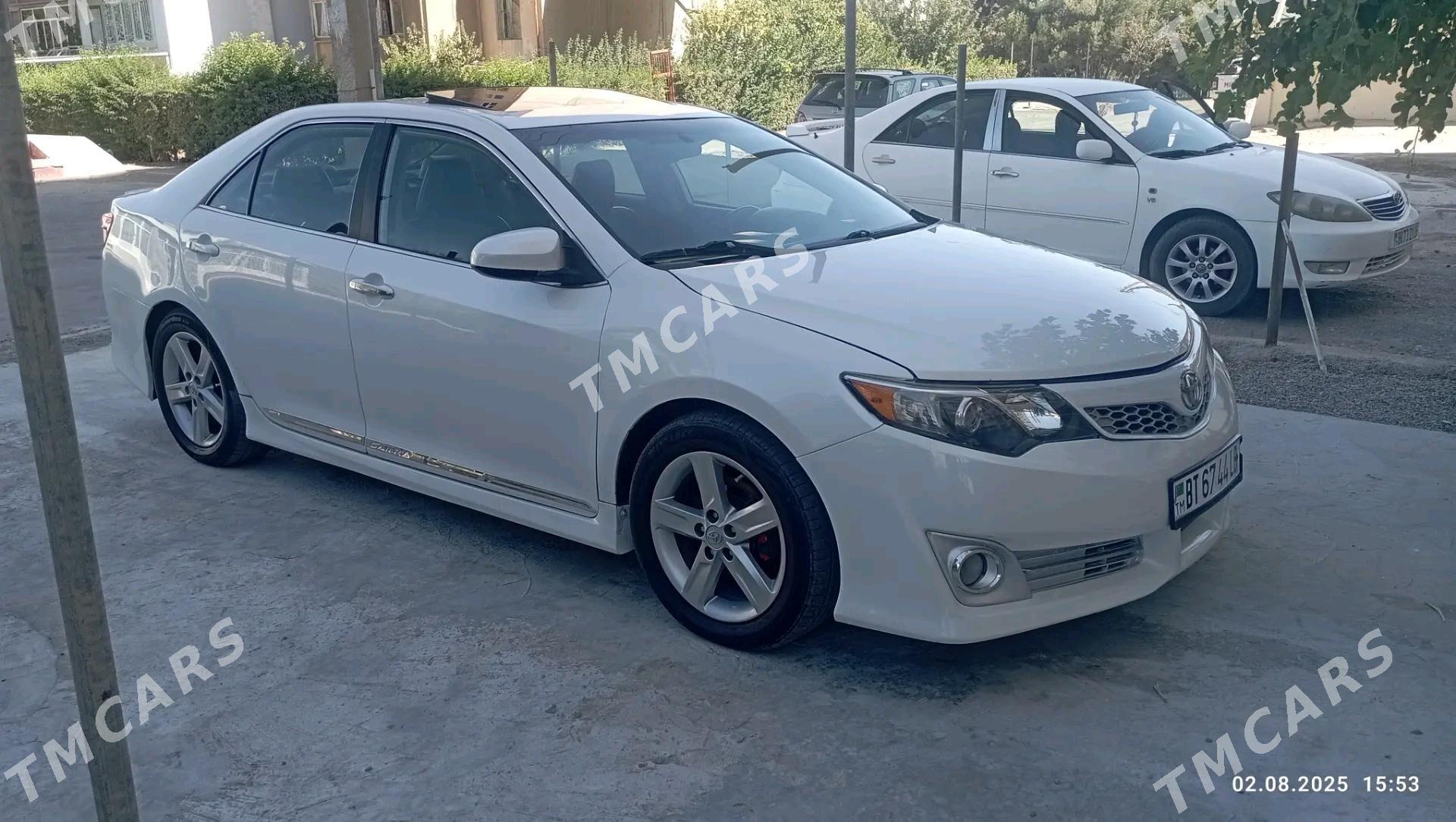 Toyota Camry 2012 - 200 000 TMT - Туркменабат - img 6