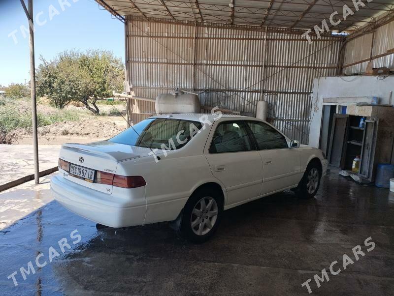 Toyota Camry 2000 - 125 000 TMT - Сакар - img 4