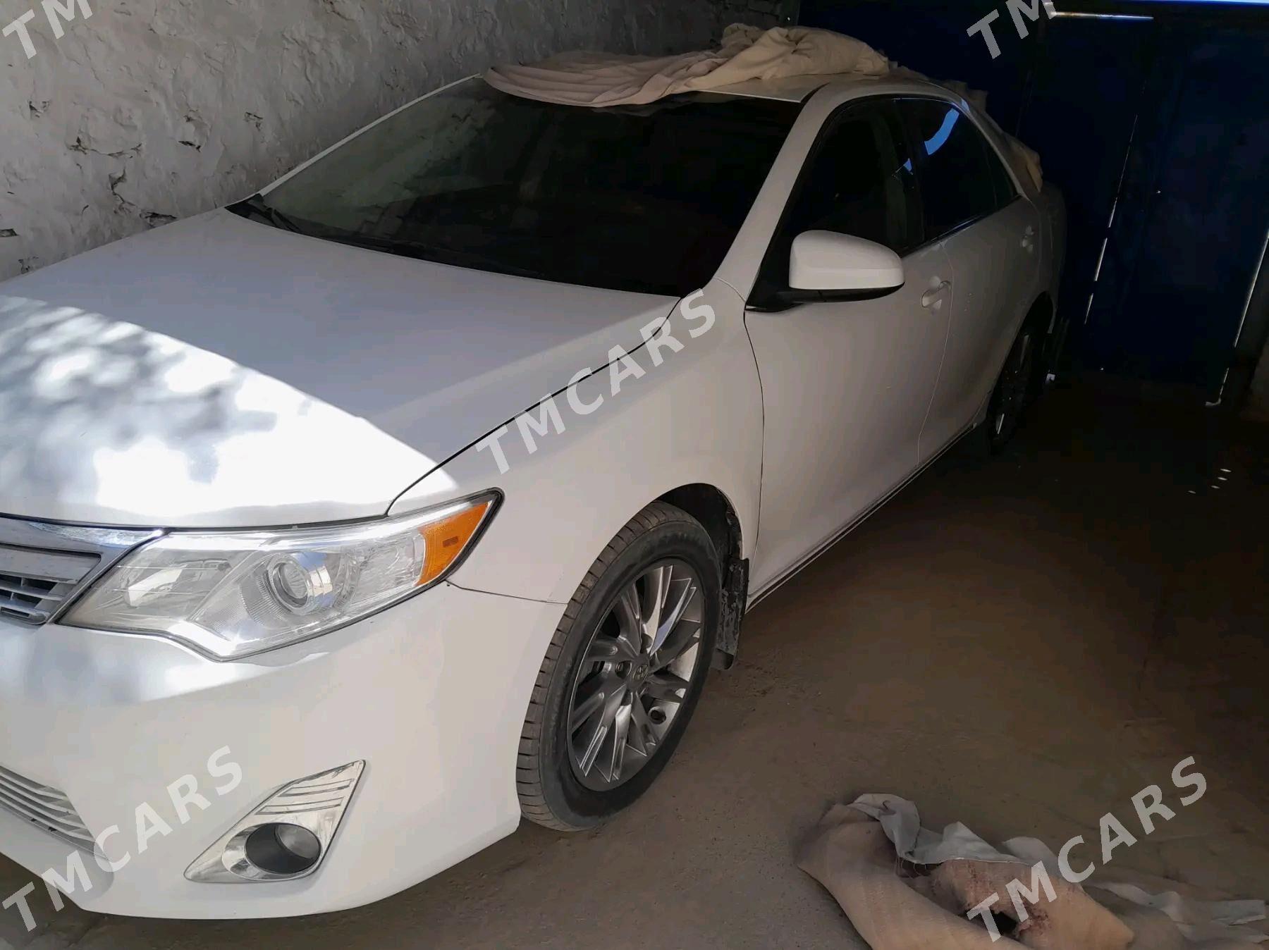 Toyota Camry 2013 - 190 000 TMT - Kerki - img 2