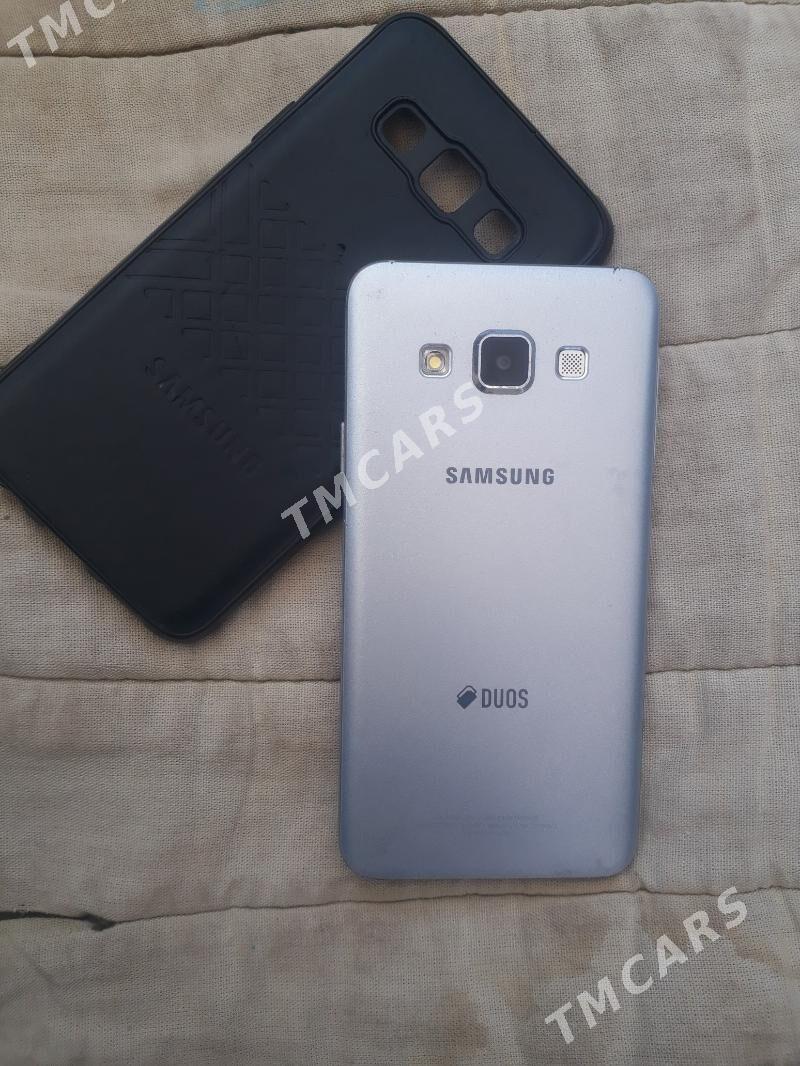 Galaxy a3 - Kaka - img 2