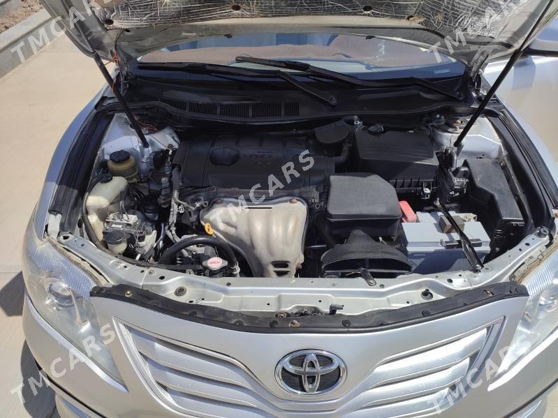 Toyota Camry 2010 - 155 000 TMT - Туркменабат - img 4