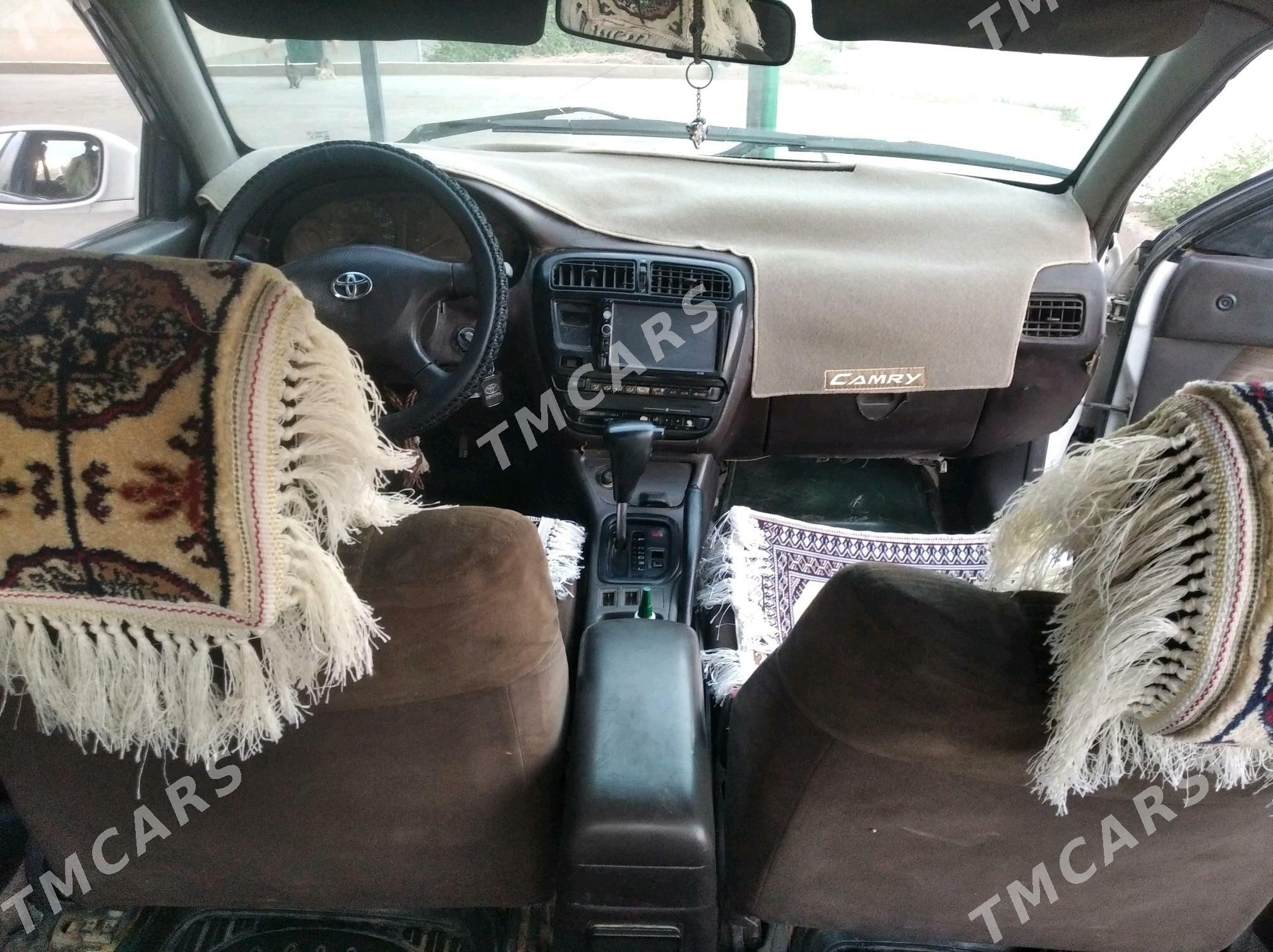 Toyota Carina 1995 - 60 000 TMT - Daşoguz - img 4