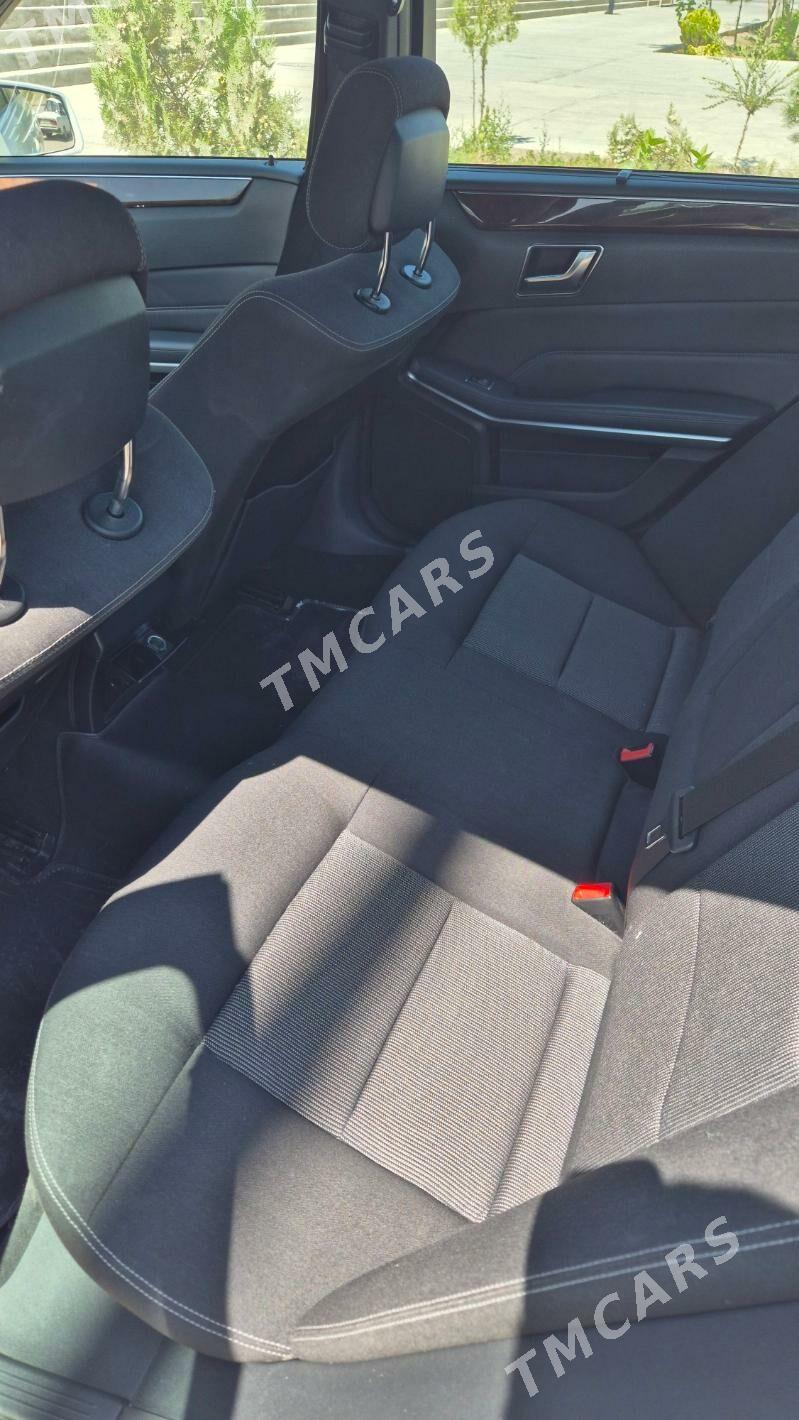 Mercedes-Benz E300 2014 - 440 000 TMT - Бузмеин - img 3