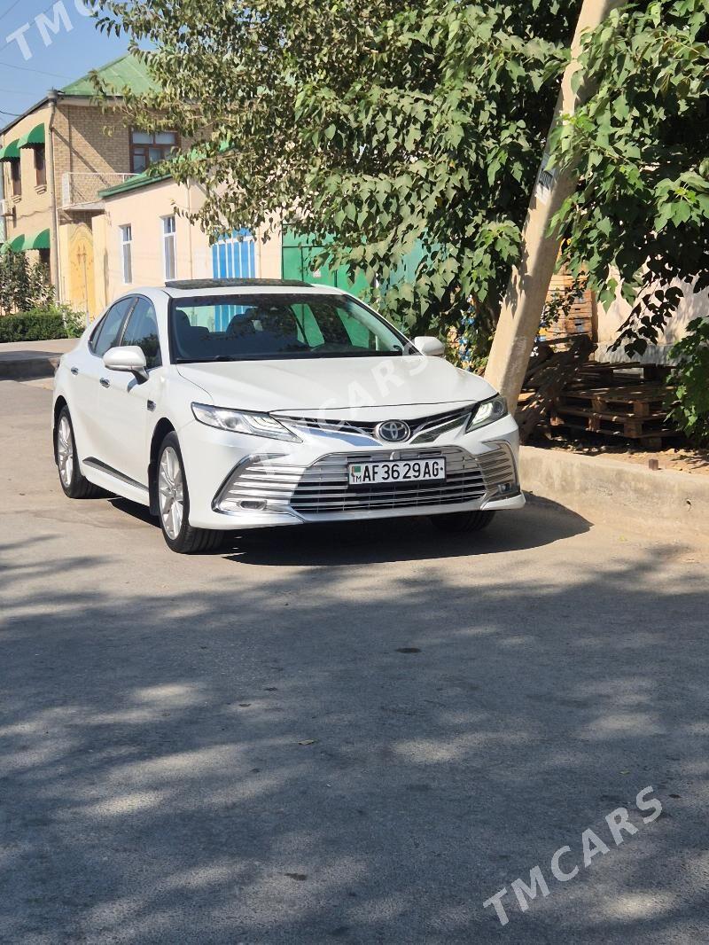 Toyota Camry 2019 - 288 000 TMT - Aşgabat - img 6