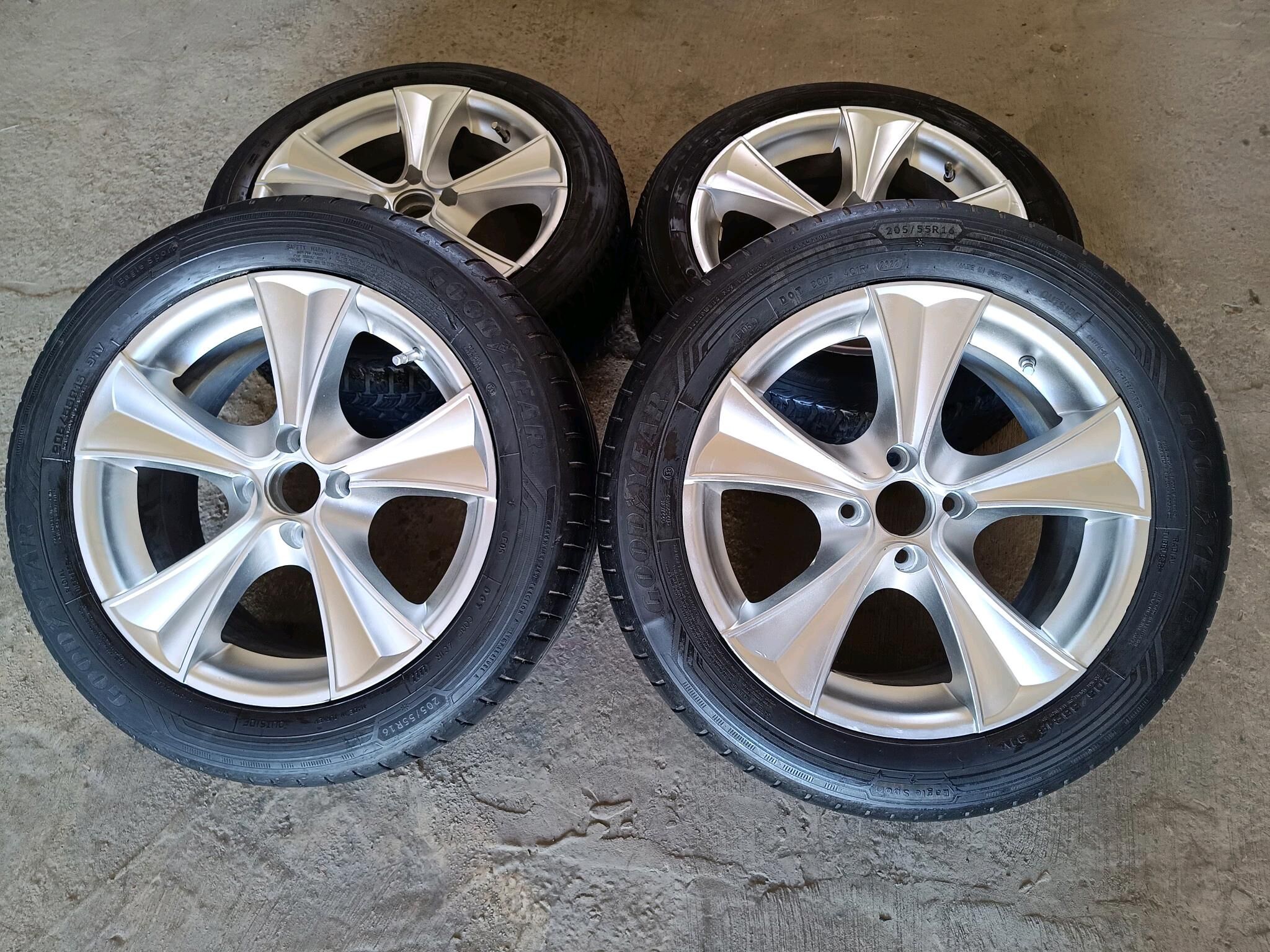 16 Opel 2 400 TMT - Sakar - img 3