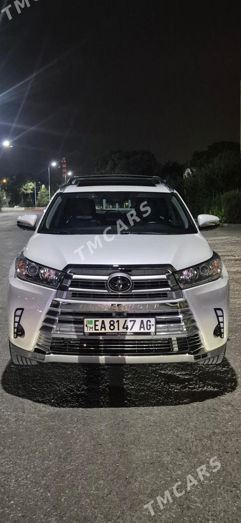 Toyota Highlander 2017 - 568 000 TMT - Ашхабад - img 5