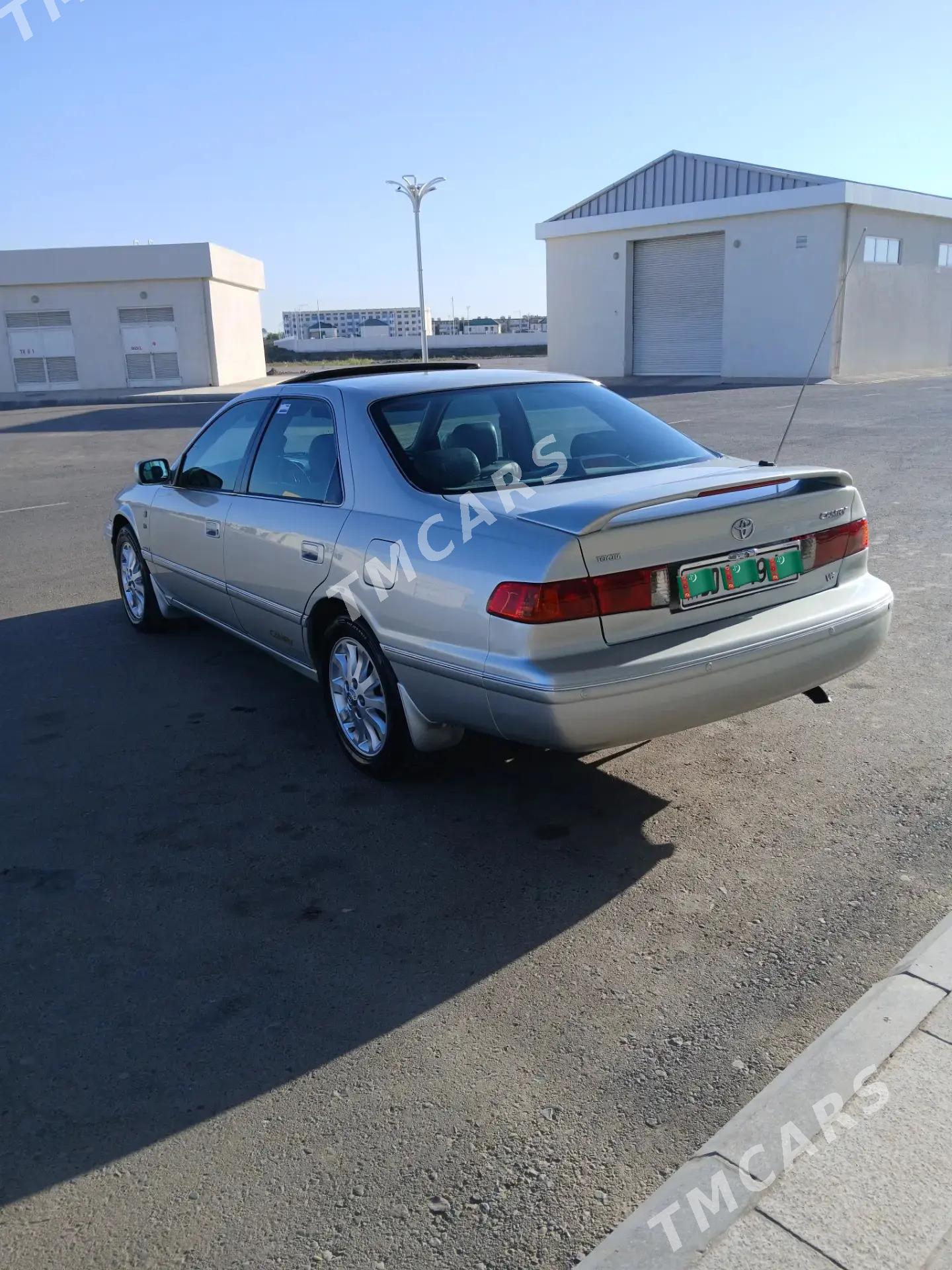 Toyota Camry 2001 - 199 000 TMT - Туркменабат - img 2
